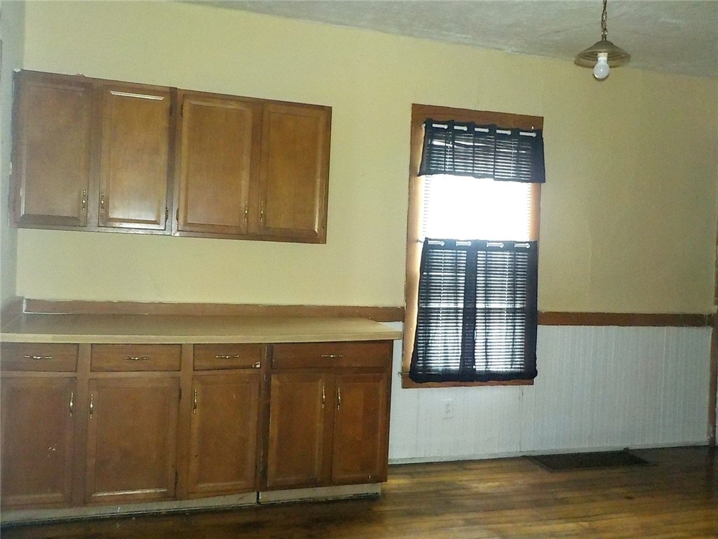 23 Peckham Street Rochester, NY 14621 - Photo 12 of 22