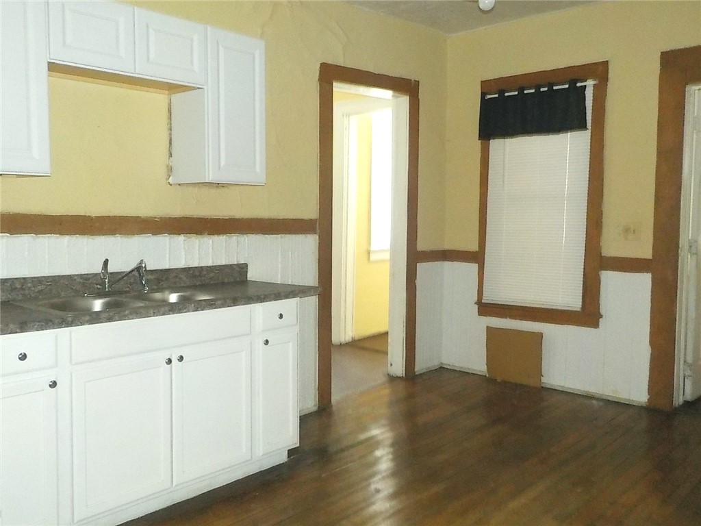 23 Peckham Street Rochester, NY 14621 - Photo 13 of 22