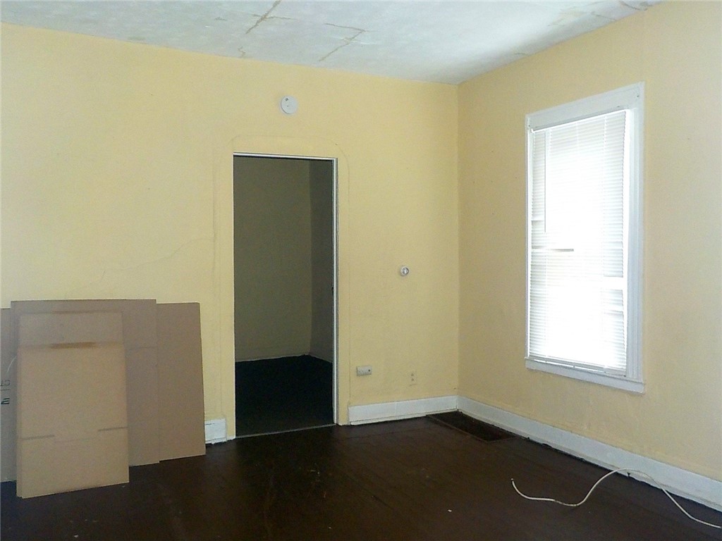 23 Peckham Street Rochester, NY 14621 - Photo 14 of 22