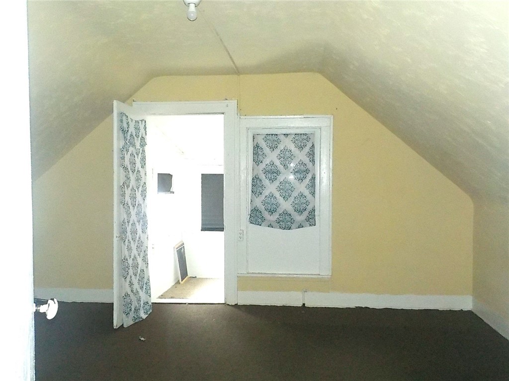 23 Peckham Street Rochester, NY 14621 - Photo 19 of 22