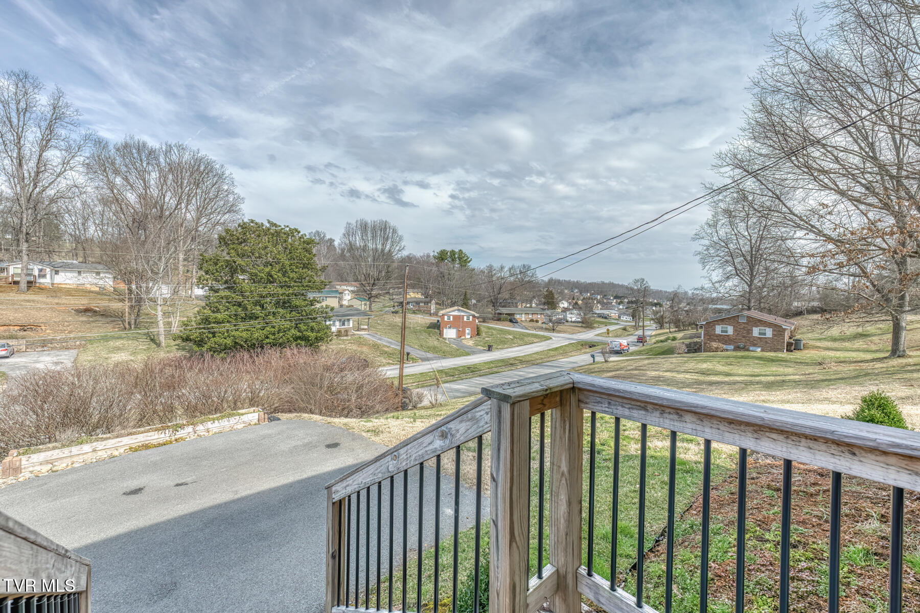 328 Kings Road Piney Flats, TN 37686 - Photo 20 of 40 328 Kings Rd-4