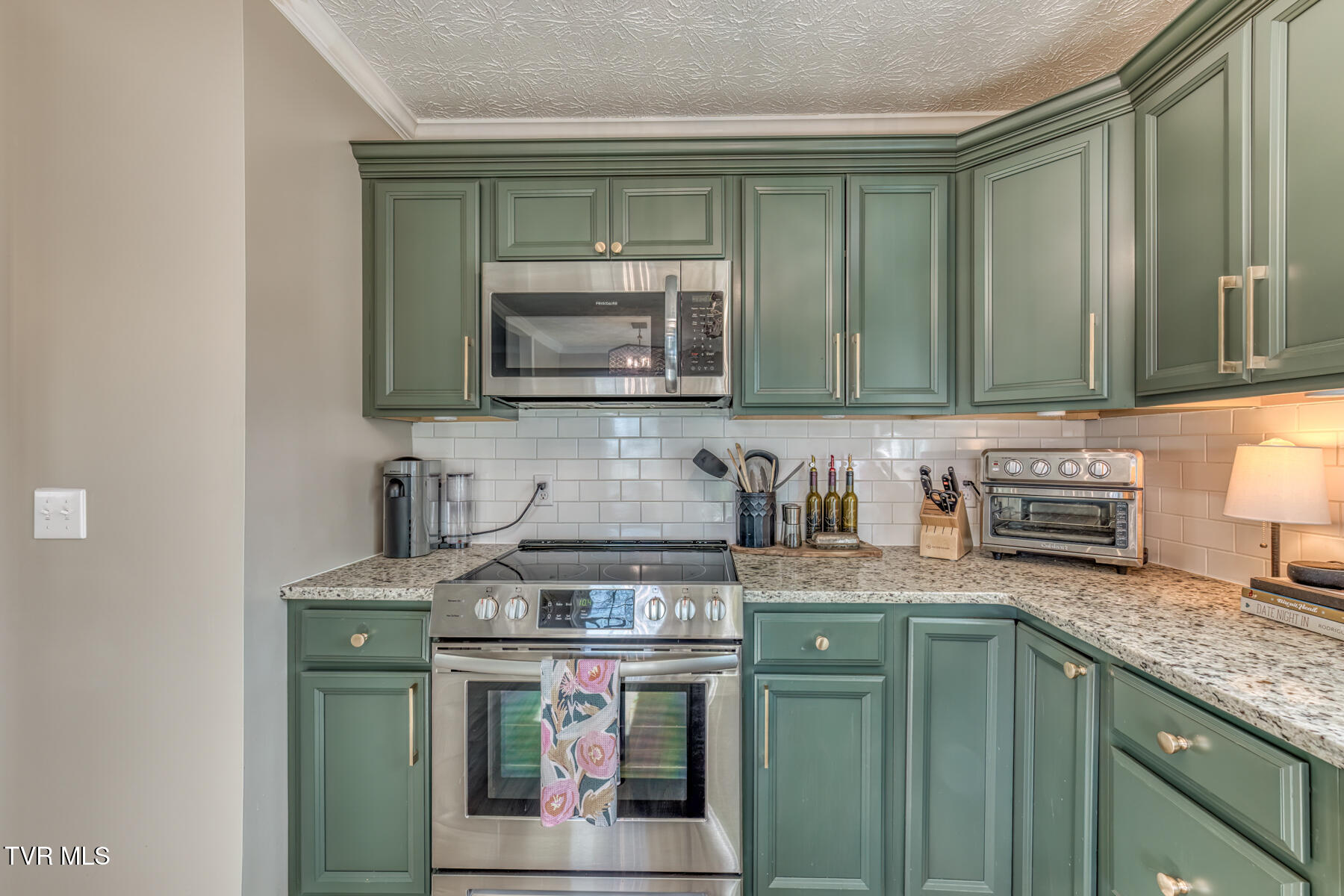 328 Kings Road Piney Flats, TN 37686 - Photo 9 of 40 328 Kings Rd-10