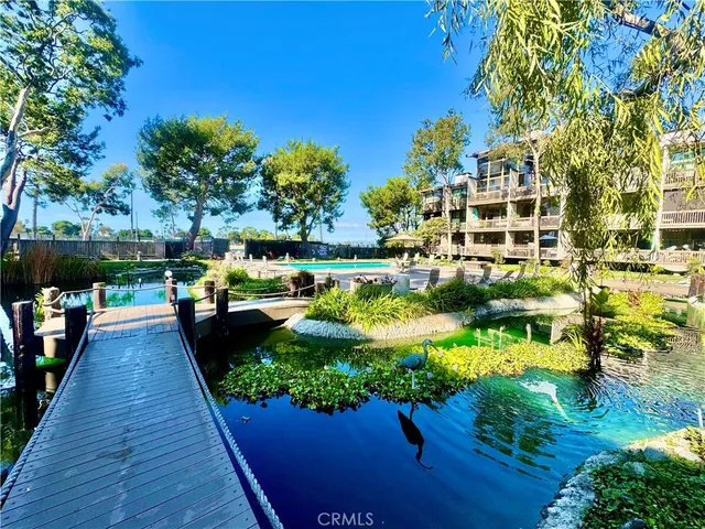 $5,490 | 6314 Marina Pacifica Drive South, Unit 16, Long Beach, CA 90803