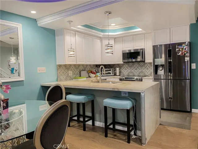 $5,490 | 6314 Marina Pacifica Drive South, Unit 16, Long Beach, CA 90803