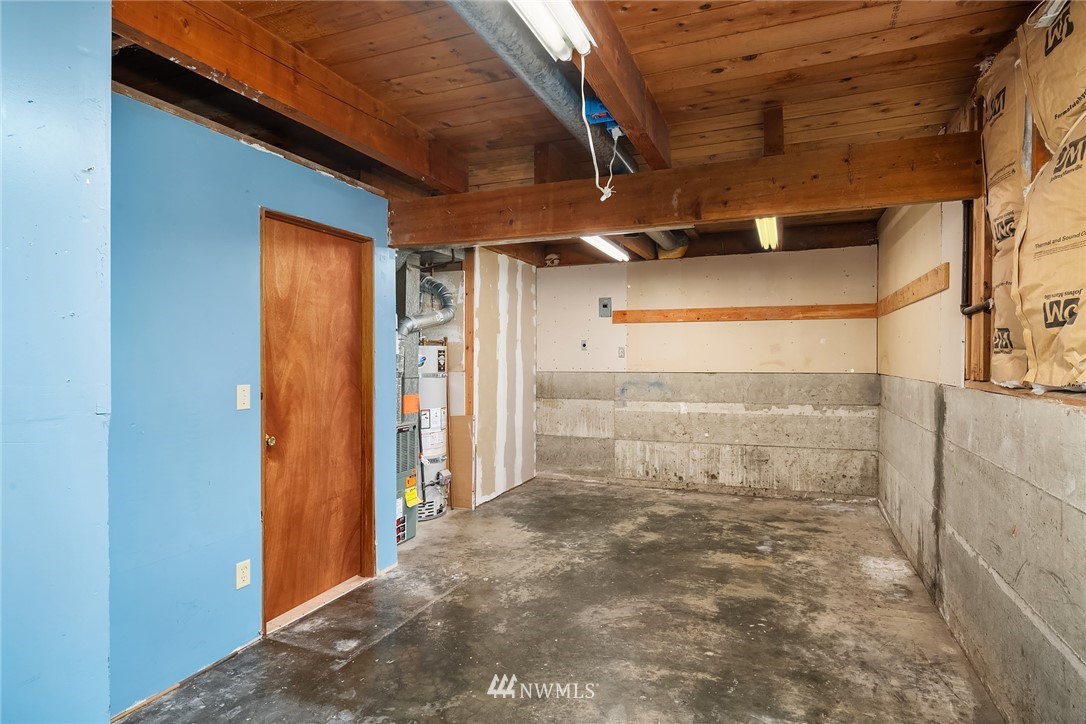 11617 Southeast 166th Place Renton, WA 98058 - Photo 17 of 19 Gallery Image 17