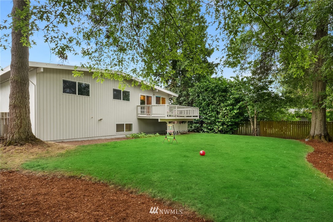 11617 Southeast 166th Place Renton, WA 98058 - Photo 10 of 19 Gallery Image 10