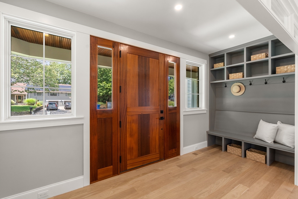 55 Crestview Road Belmont, MA 02478 - Photo 9 of 40