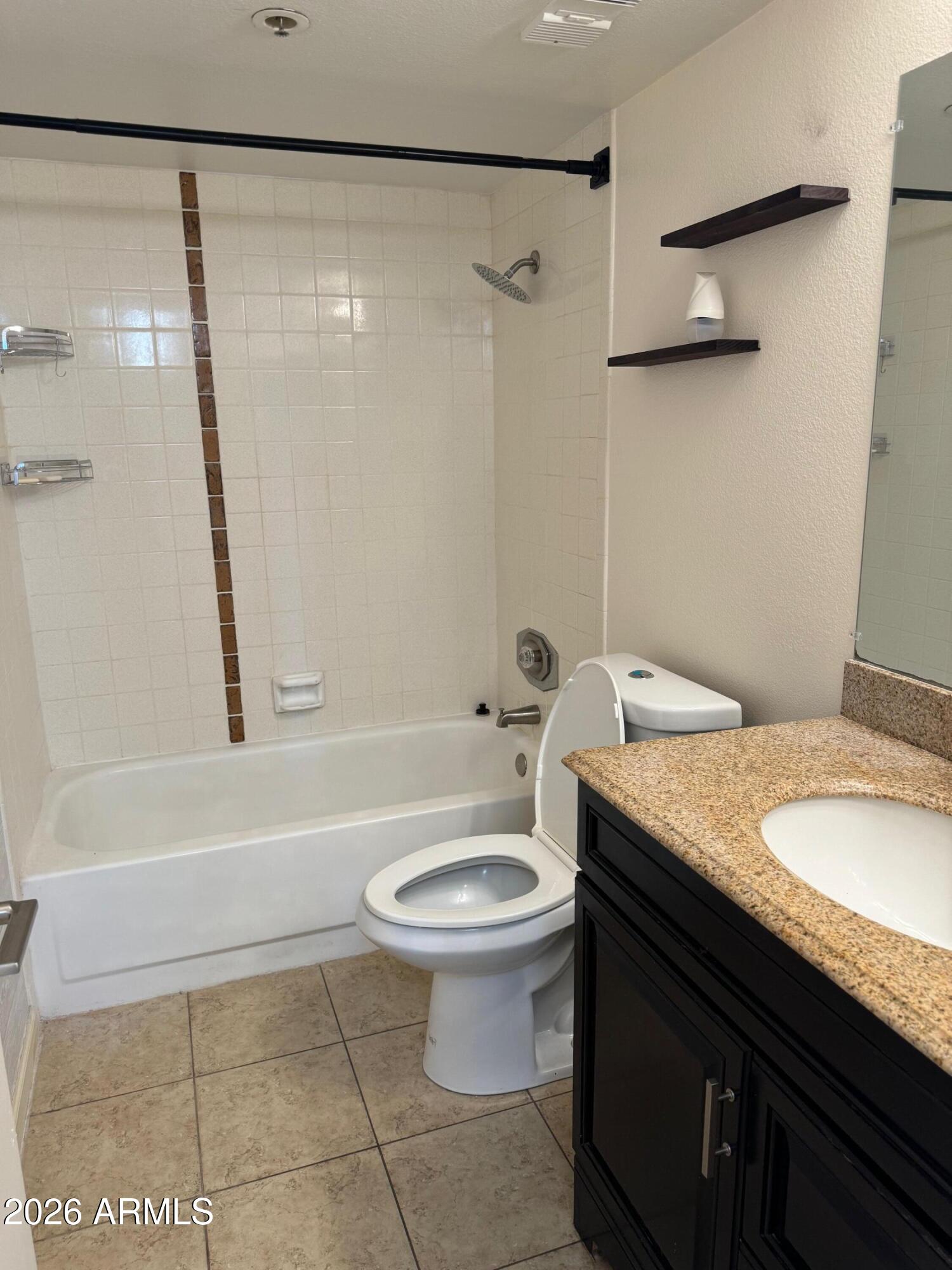 7950 East Camelback Road, Unit 710 Scottsdale, AZ 85251 - Photo 4 of 22 IMG_4387