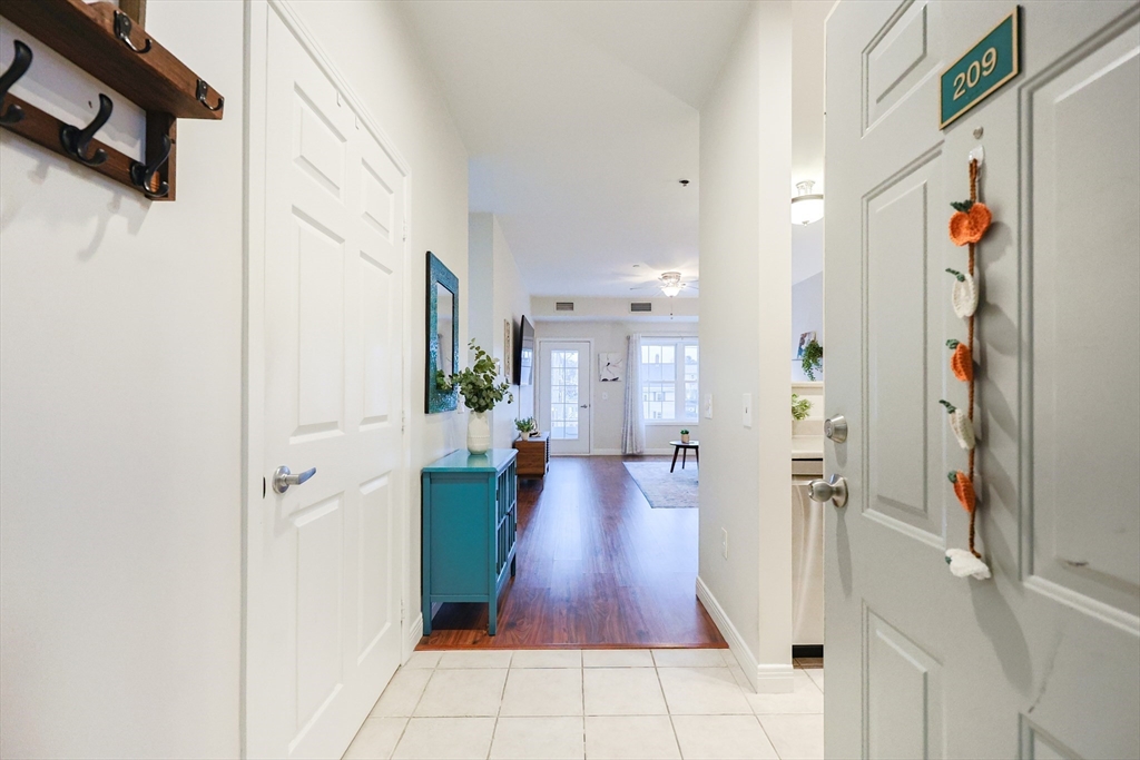 8 Walnut Street, Unit 209 Peabody, MA 01960 - Photo 2 of 27