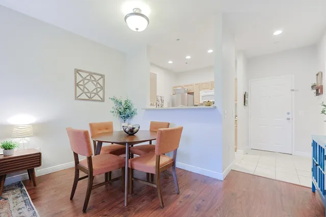 $370,000 | 8 Walnut Street, Unit 209, Peabody, MA 01960