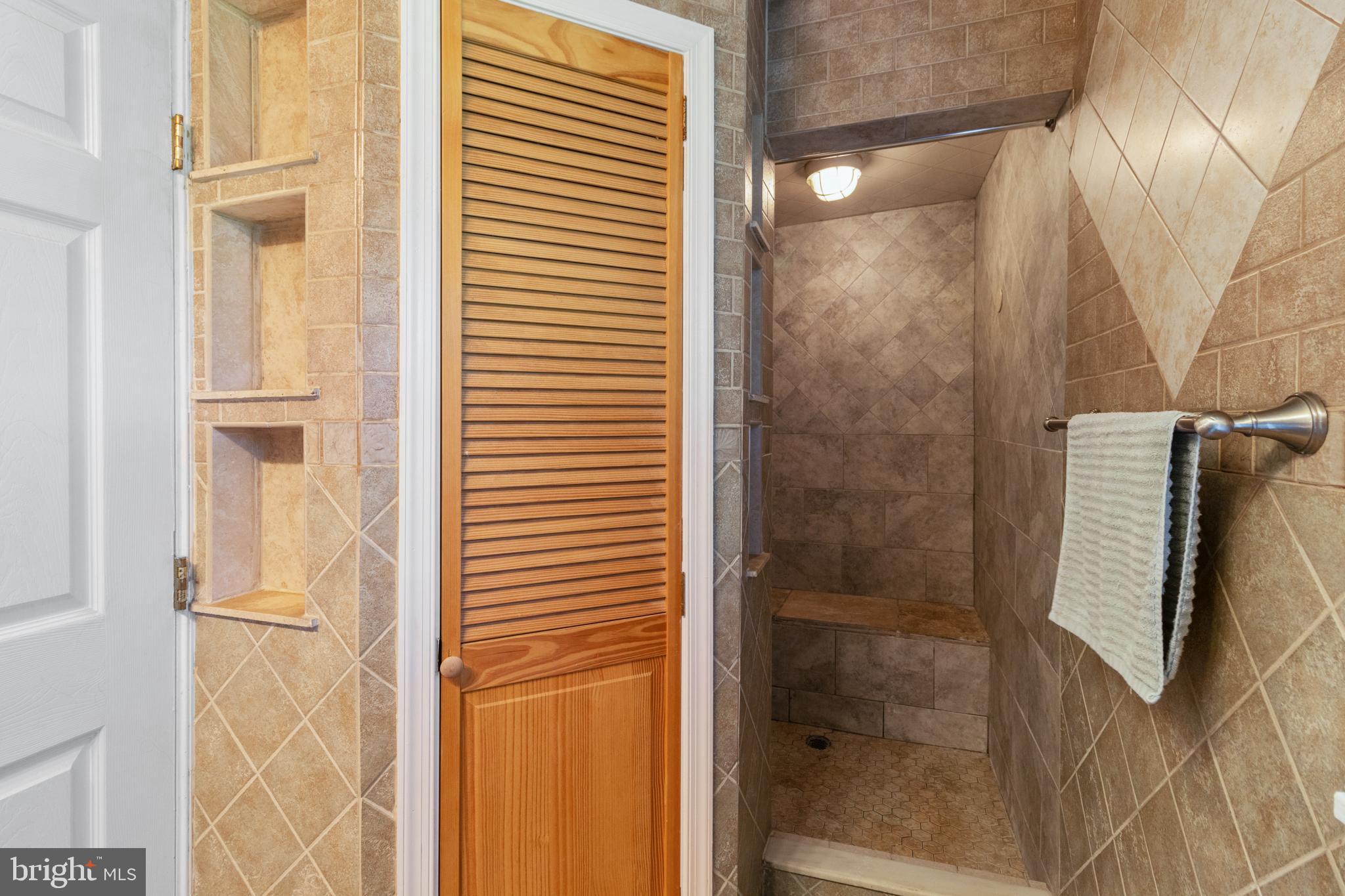 1045 Ford Road Bensalem, PA 19020 - Photo 28 of 33 Gallery Image 28