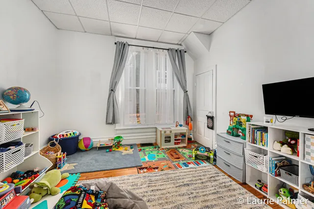 $179,900 | 304 Yeomans Street, Ionia, MI 48846