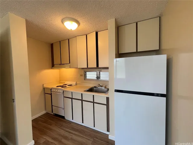 $1,425 | 1420 Alapai Street, Unit 301, Honolulu, HI 96813