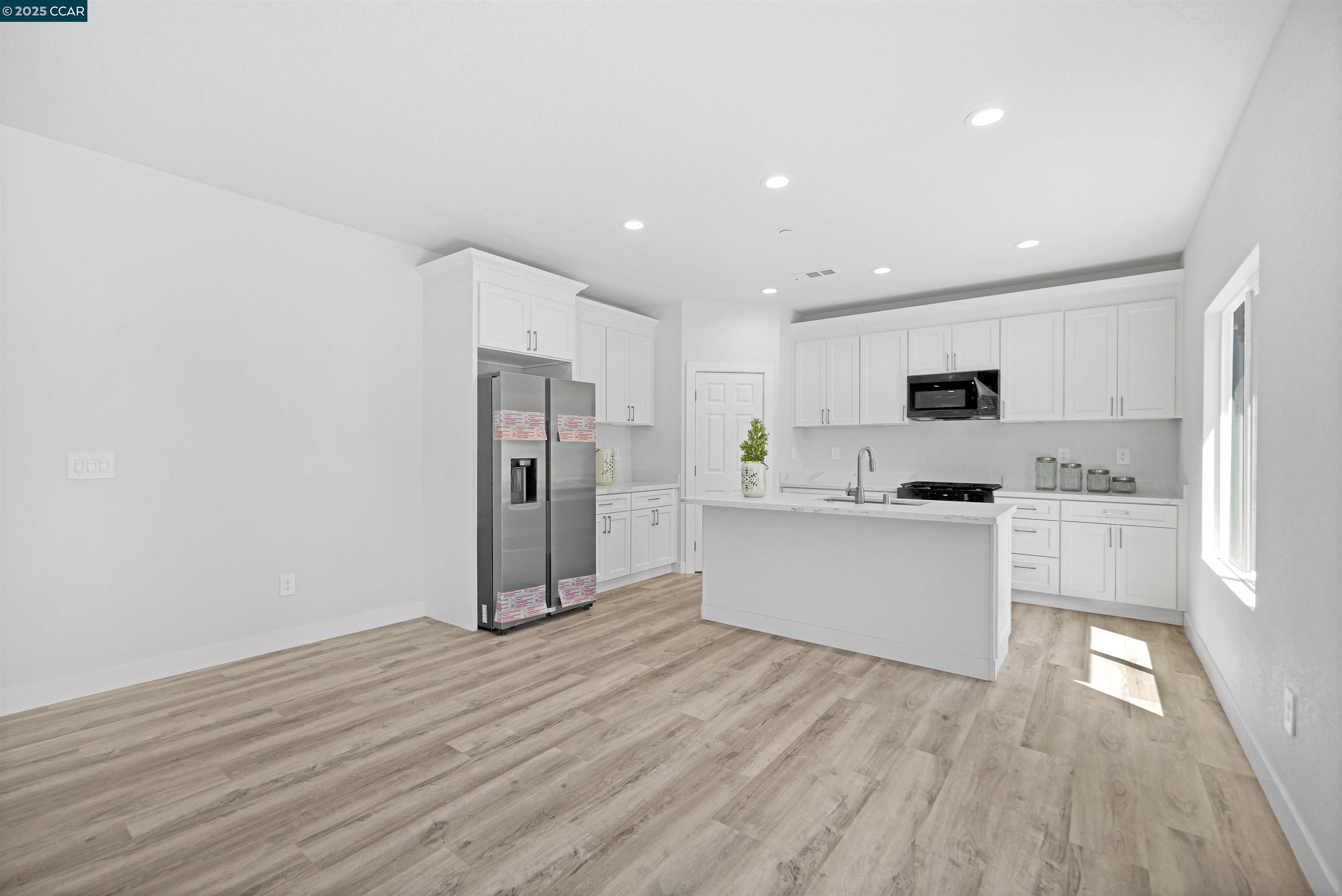 2722 Cowell Road Concord, CA 94518 - Photo 13 of 55