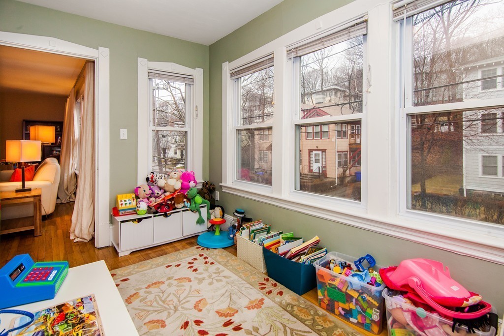42 Beaconsfield Road, Unit 42 Brookline, MA 02445 - Photo 15 of 20 Gallery Image 15
