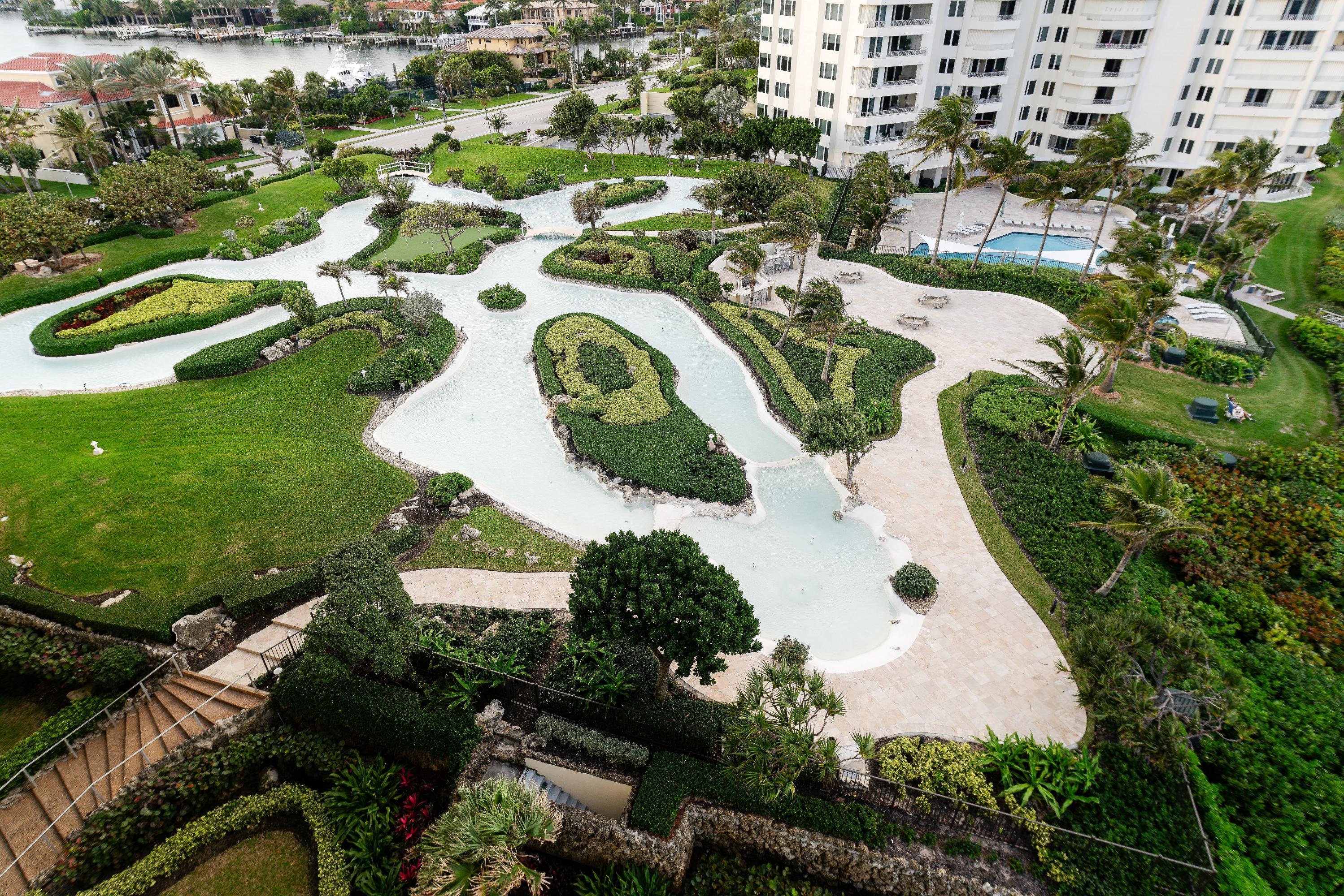 500 South Ocean Boulevard, Unit 406 Boca Raton, FL 33432 - Photo 4 of 32 GARDENS BARBEQUES & PUTTING GREEN