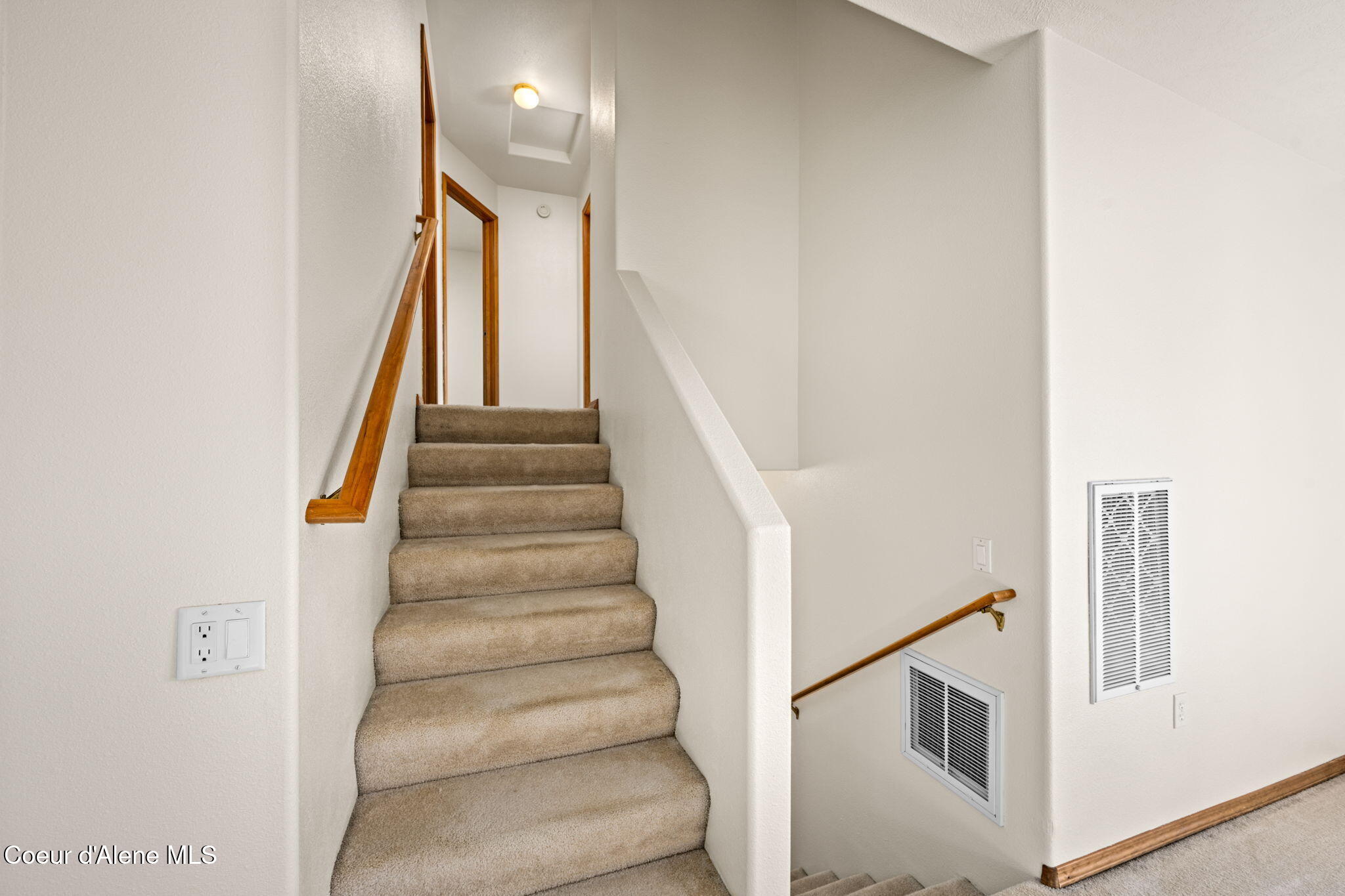 8288 Nebraska Street Rathdrum, ID 83858 - Photo 14 of 52 17-web-or-mls-DSC_4809