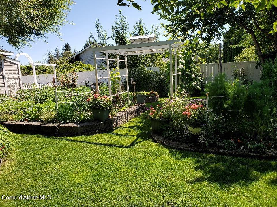 8288 Nebraska Street Rathdrum, ID 83858 - Photo 38 of 52 Summer