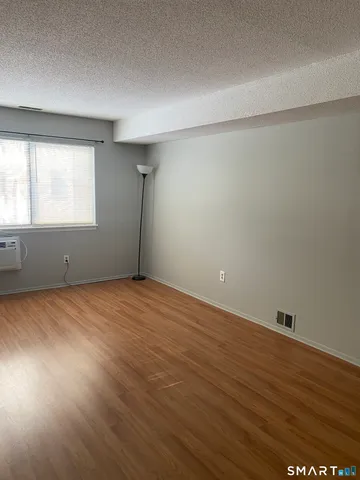 $154,900 | 500 Darling Street, Unit 12J, Southington, CT 06489