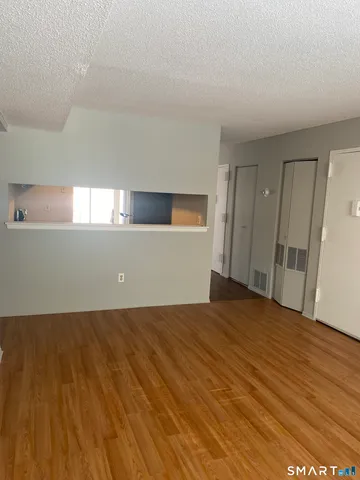 $154,900 | 500 Darling Street, Unit 12J, Southington, CT 06489