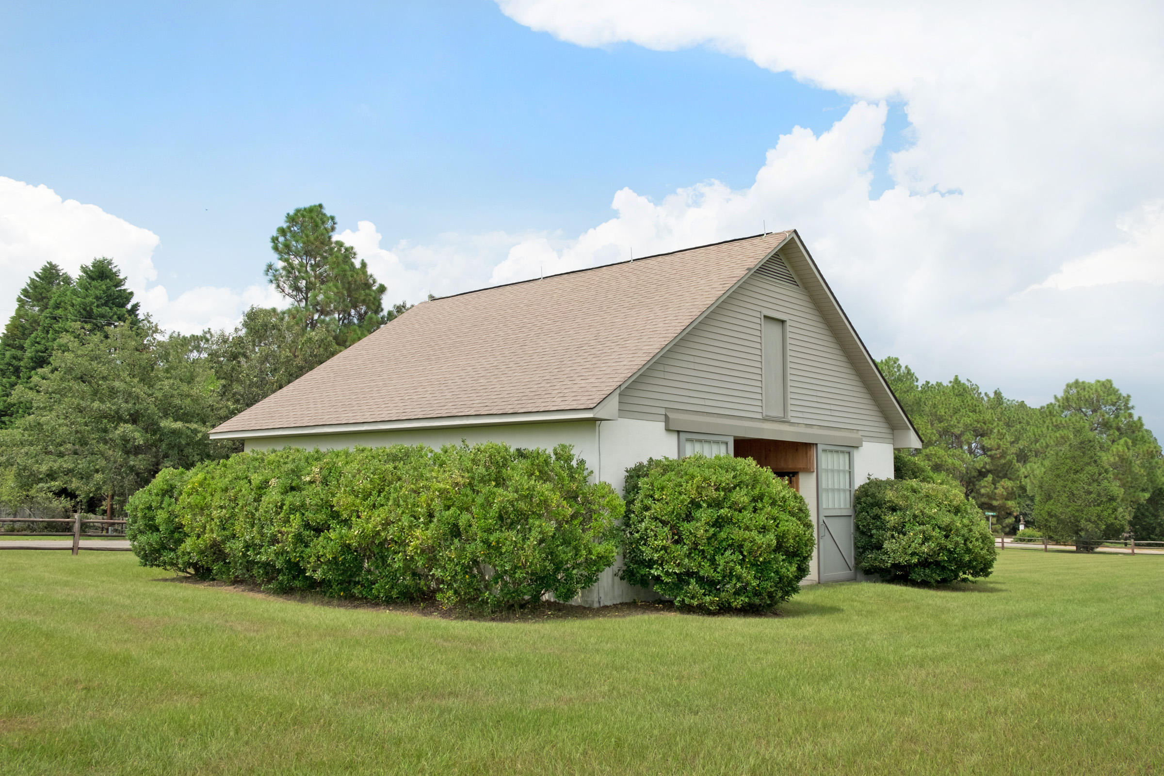 650 Yadkin Road Southern Pines, NC 28387 - Photo 54 of 60 Barn Angle