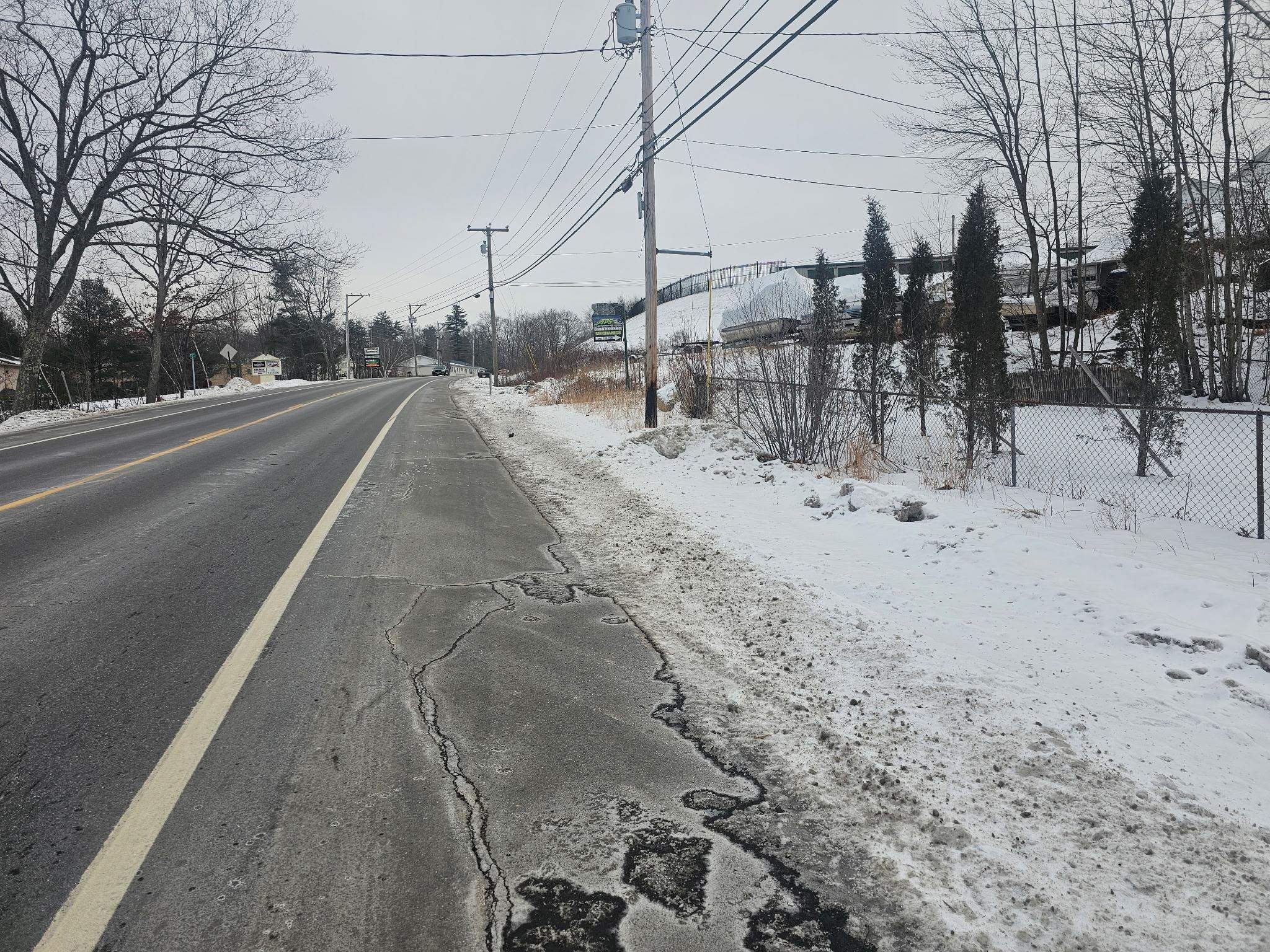 192 Londonderry Turnpike Hooksett, NH 03106 - Photo 4 of 5