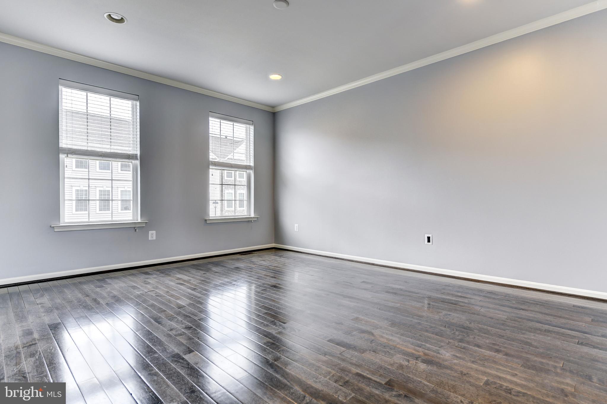 44104 Turf Field Square Chantilly, VA 20152 - Photo 14 of 38
