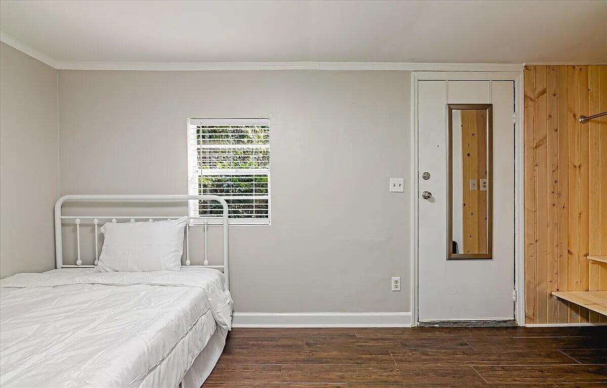 308 Belvedere Clearwater Road North Augusta, SC 29841 - Photo 27 of 42 314 verd bedroom