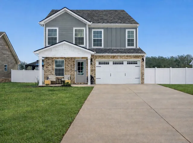 $400,000 | 827 Karmaflux Way, Clarksville, TN 37043