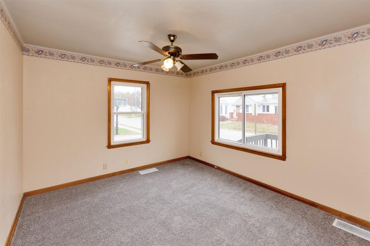405 2nd Avenue Springville, IA 52336 - Photo 5 of 26 Gallery Image 5