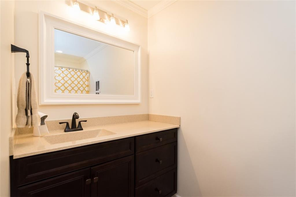 224 Nicks Street Graham, NC 27253 - Photo 13 of 25 Gallery Image 13