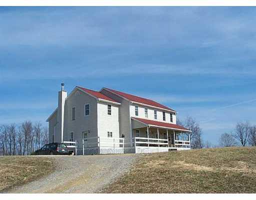 236 Grapevine Hill Road Avonmore, PA 15618 - Photo 1 of 8 Exterior Front.