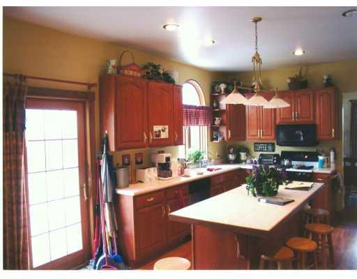 236 Grapevine Hill Road Avonmore, PA 15618 - Photo 3 of 8 Kitchen.