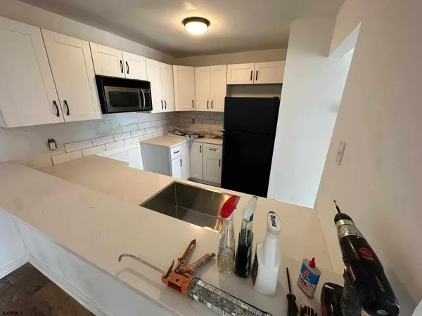 $2,000 | 205 Heather Croft, Unit 205, Egg Harbor Township, NJ 08234