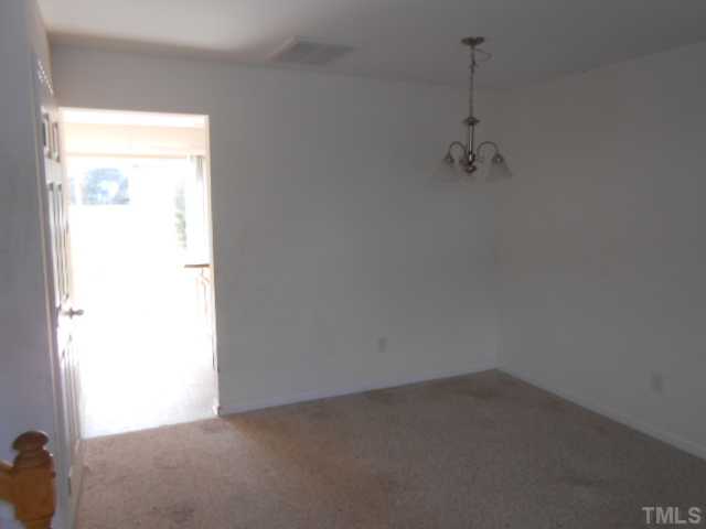 3823 Bison Hill Lane Raleigh, NC 27604 - Photo 4 of 8