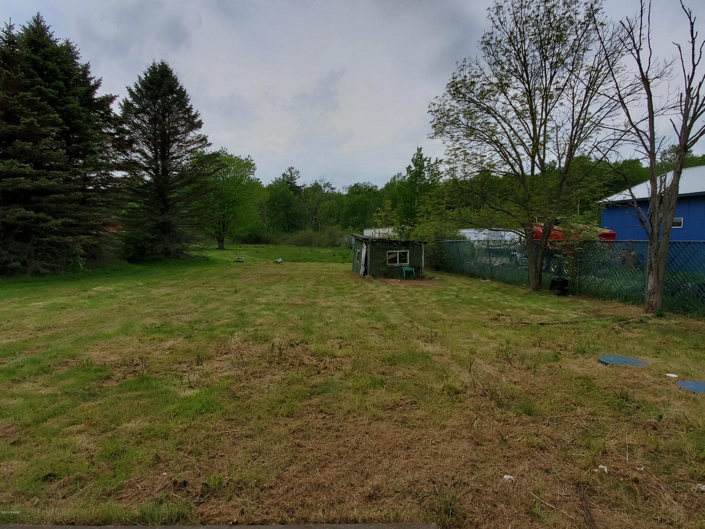 1007 Main Street Newfoundland, PA 18445 - Photo 9 of 15