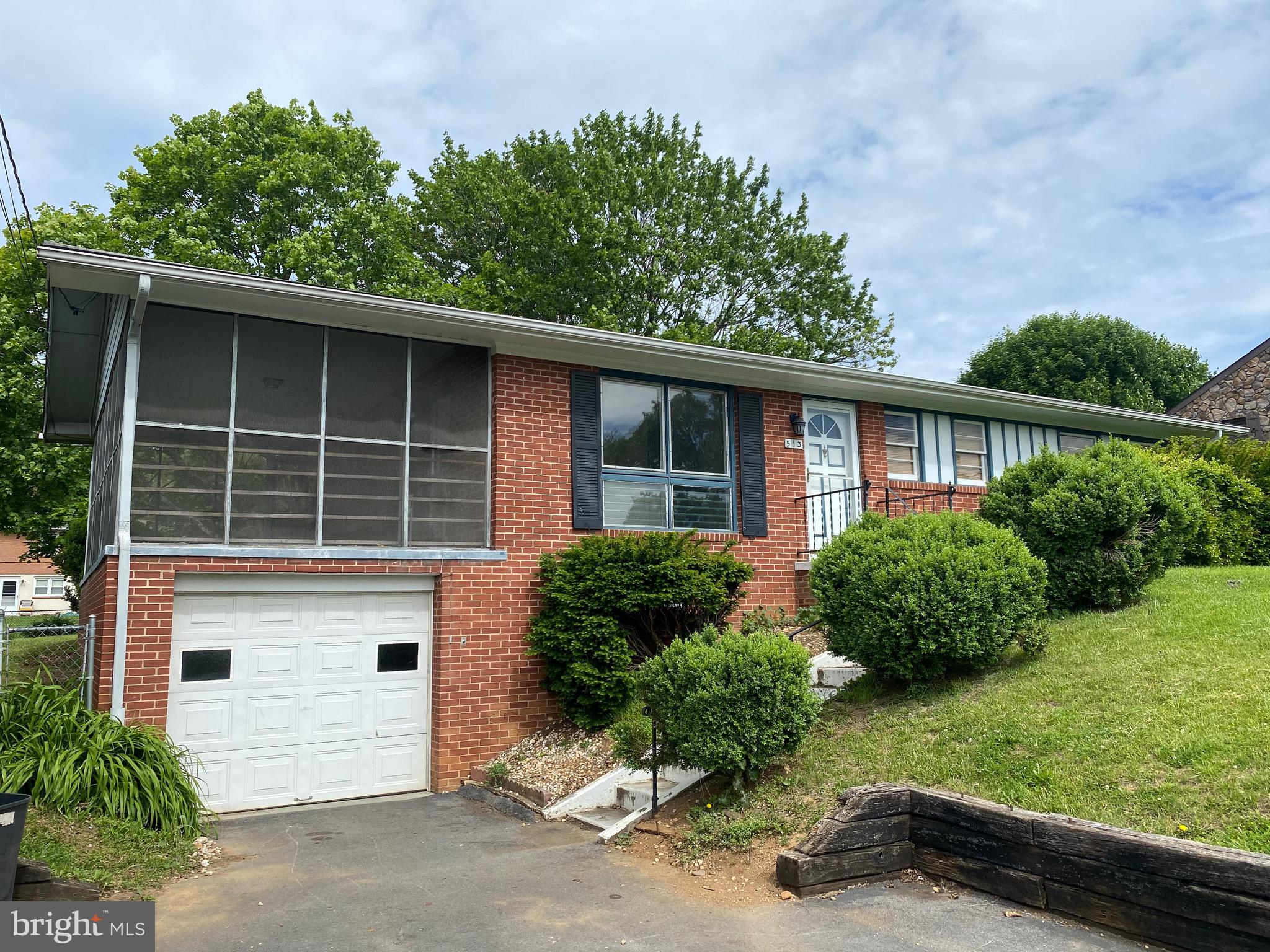 513 Fox Drive Winchester, VA 22601 - Photo 3 of 5