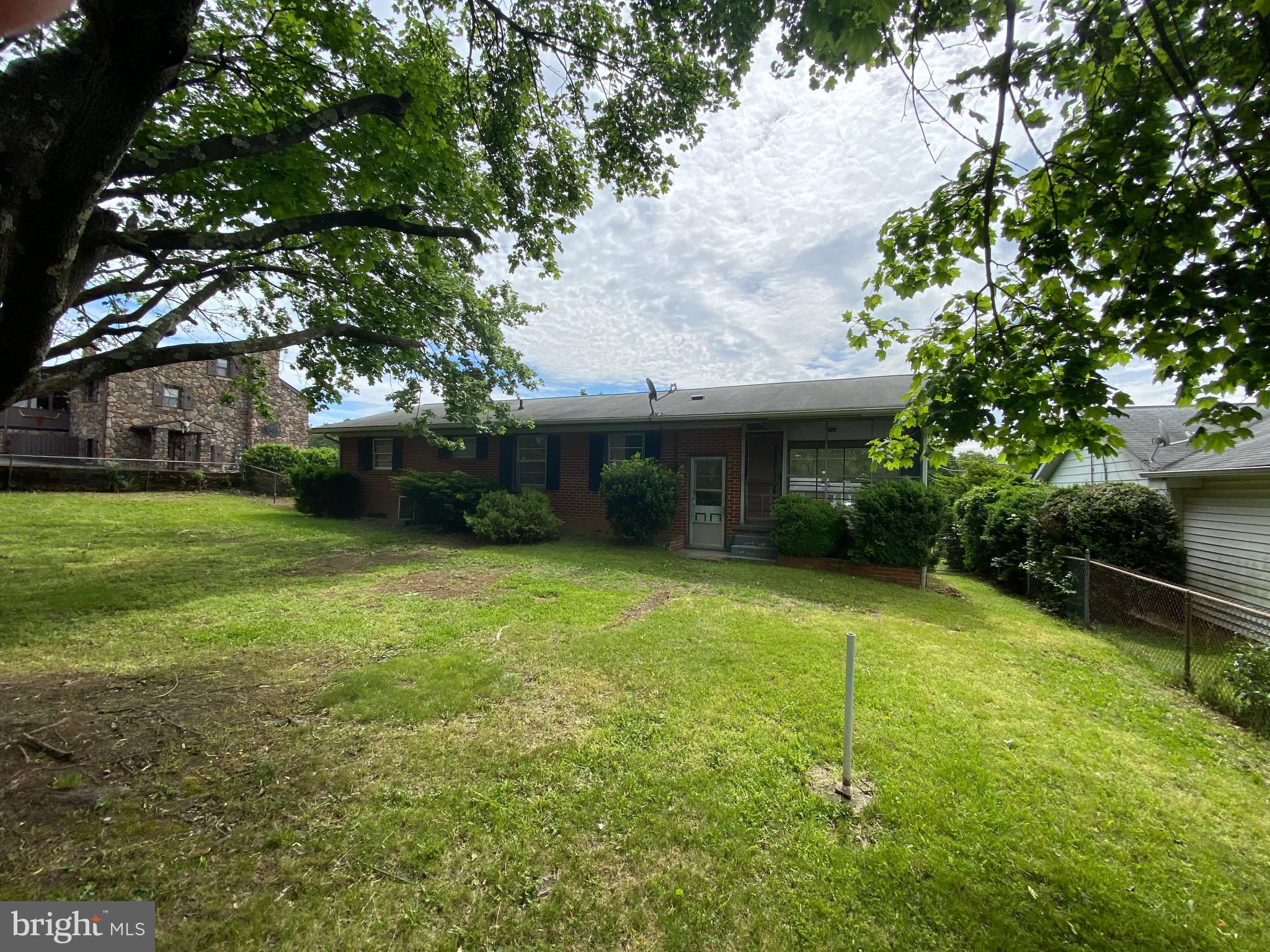 513 Fox Drive Winchester, VA 22601 - Photo 4 of 5