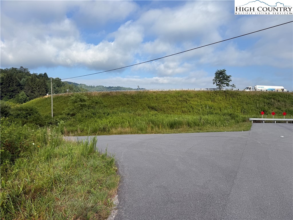 Deep Gap Drive Deep Gap, NC 28618 - Photo 25 of 31 a view of a yard
