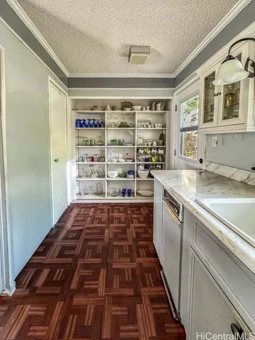 $2,690,000 | 155 Lumahai Street, Honolulu, HI 96825