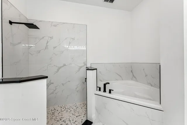 $2,100 | 1415 Palau Street Southeast, Palm Bay, FL 32909