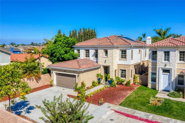 $2,295,000 | 17413 Siena Lane, Fountain Valley, CA 92708