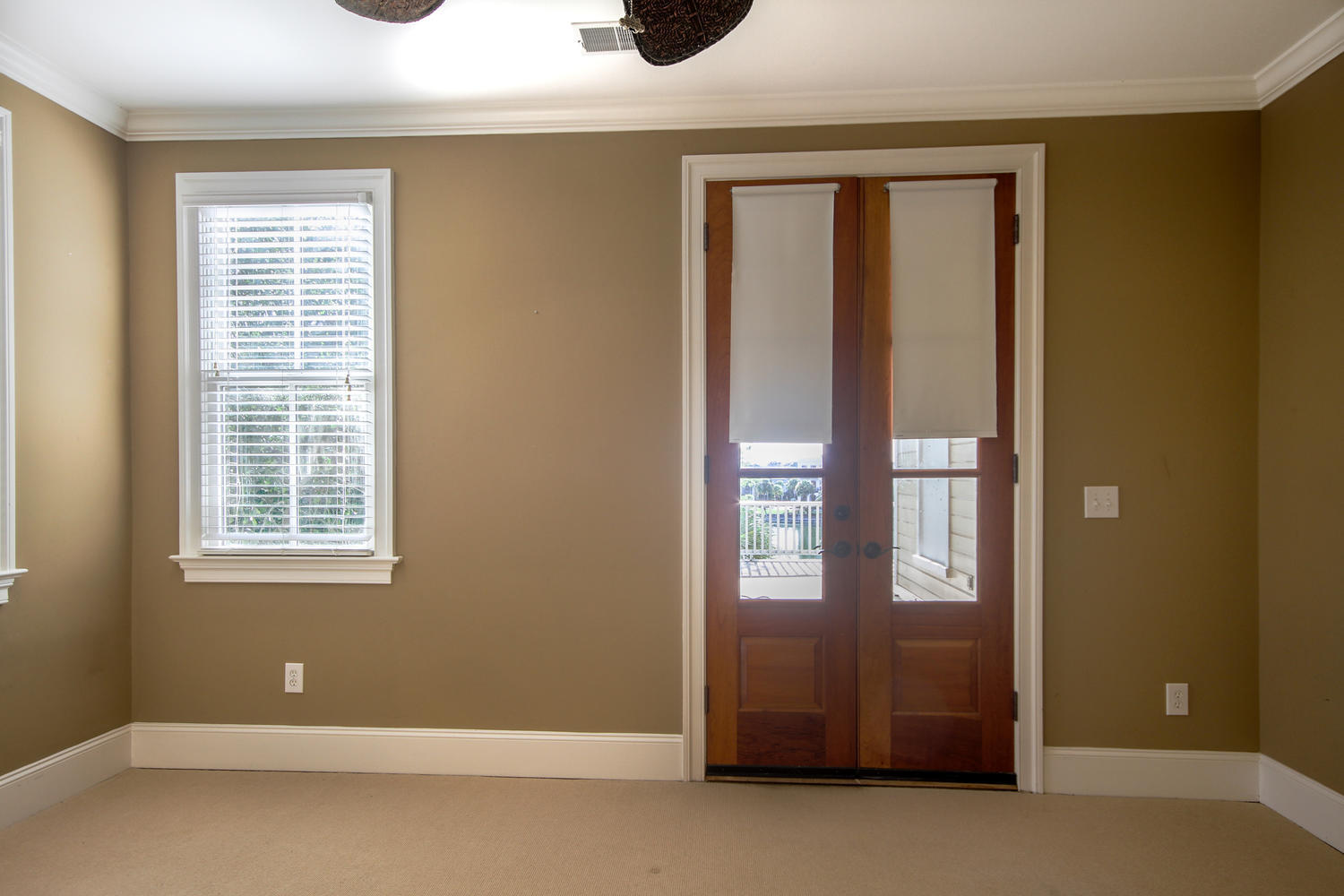 35 Eastlake Road Mount Pleasant, SC 29464 - Photo 28 of 46 35 Eastlake Road Mt Pleasant-019-024-Eas