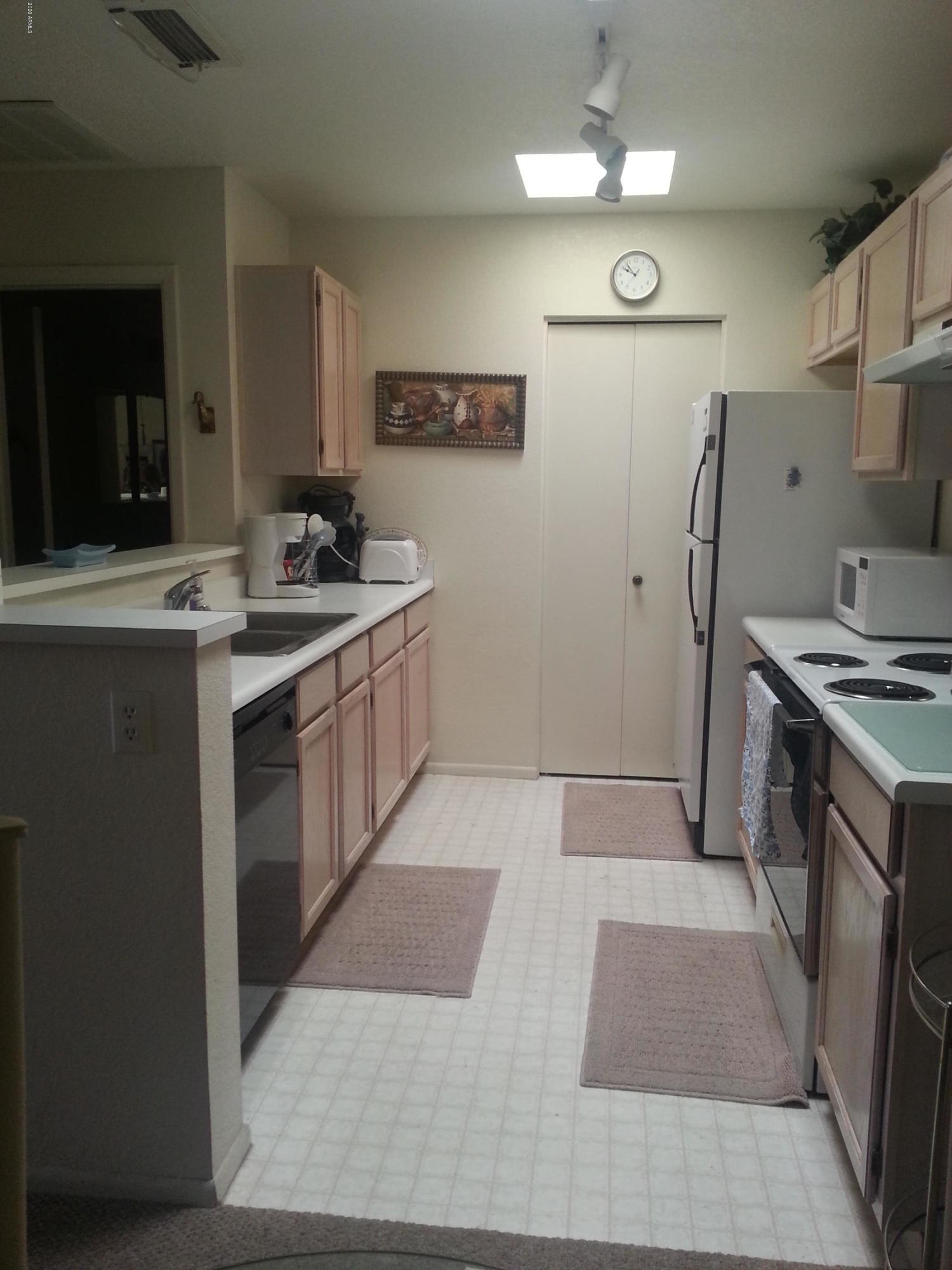 14300 West Bell Road, Unit 476 Surprise, AZ 85374 - Photo 2 of 9 20150408_094806
