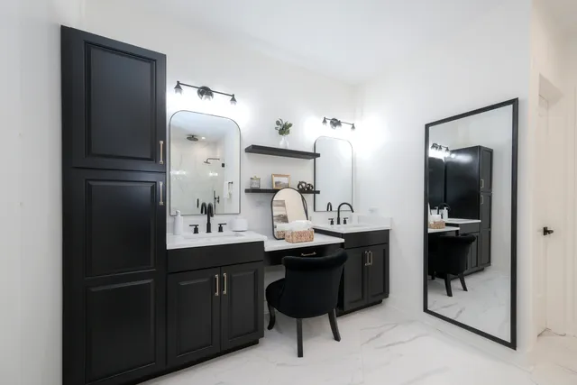 $2,166,667 | 3817 North Lowell Avenue, Chicago, IL 60641