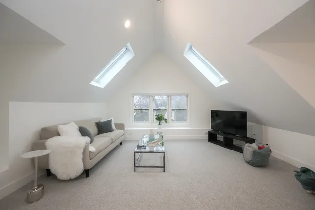 $2,166,667 | 3817 North Lowell Avenue, Chicago, IL 60641