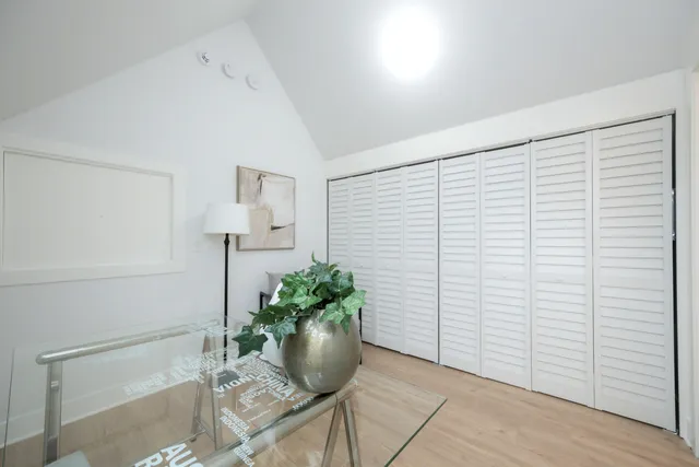 $2,166,667 | 3817 North Lowell Avenue, Chicago, IL 60641