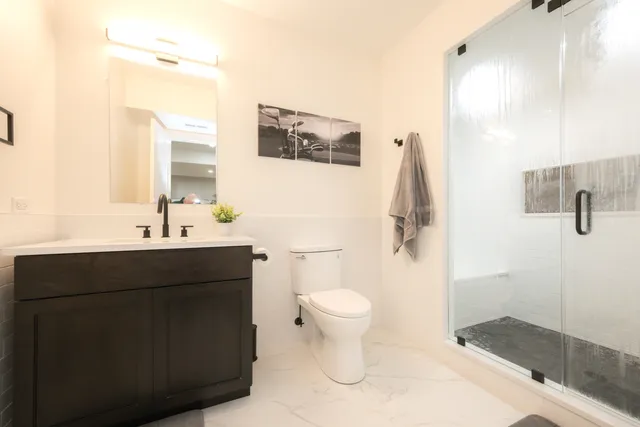 $2,166,667 | 3817 North Lowell Avenue, Chicago, IL 60641