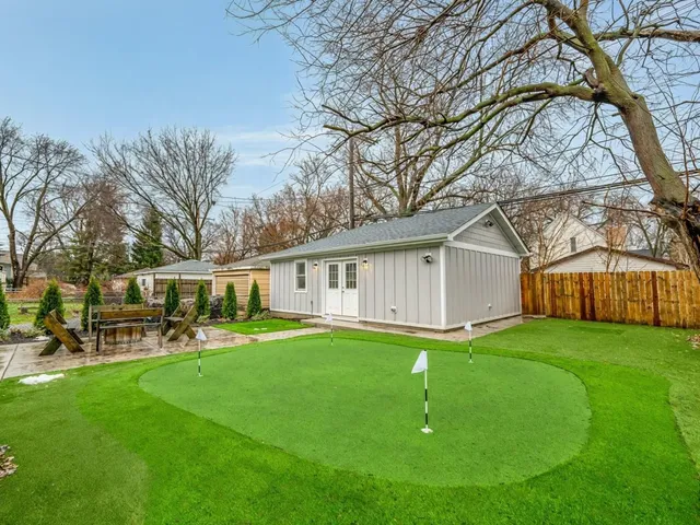 $2,166,667 | 3817 North Lowell Avenue, Chicago, IL 60641