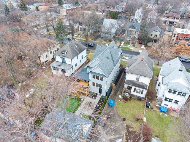 $2,166,667 | 3817 North Lowell Avenue, Chicago, IL 60641